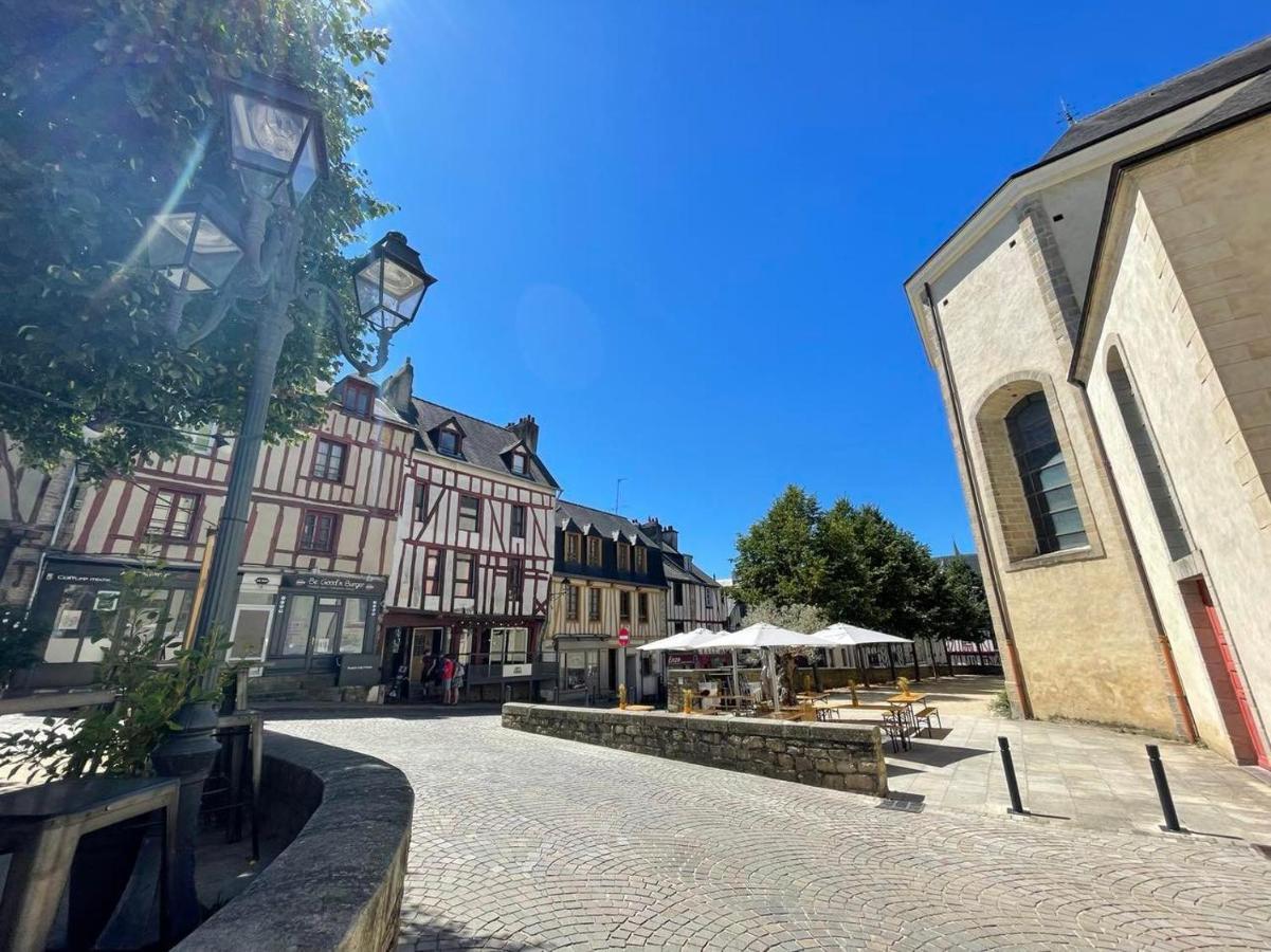 Le Patio, coeur de ville avec garage&jardin, gare à pied Vannes Exterior foto